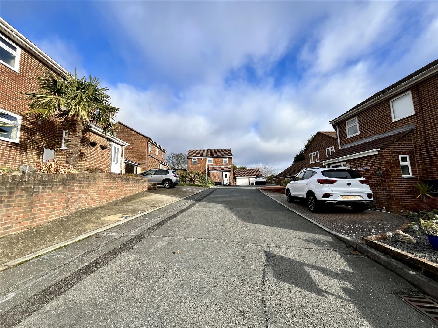 Hillyglen Close, Hastings